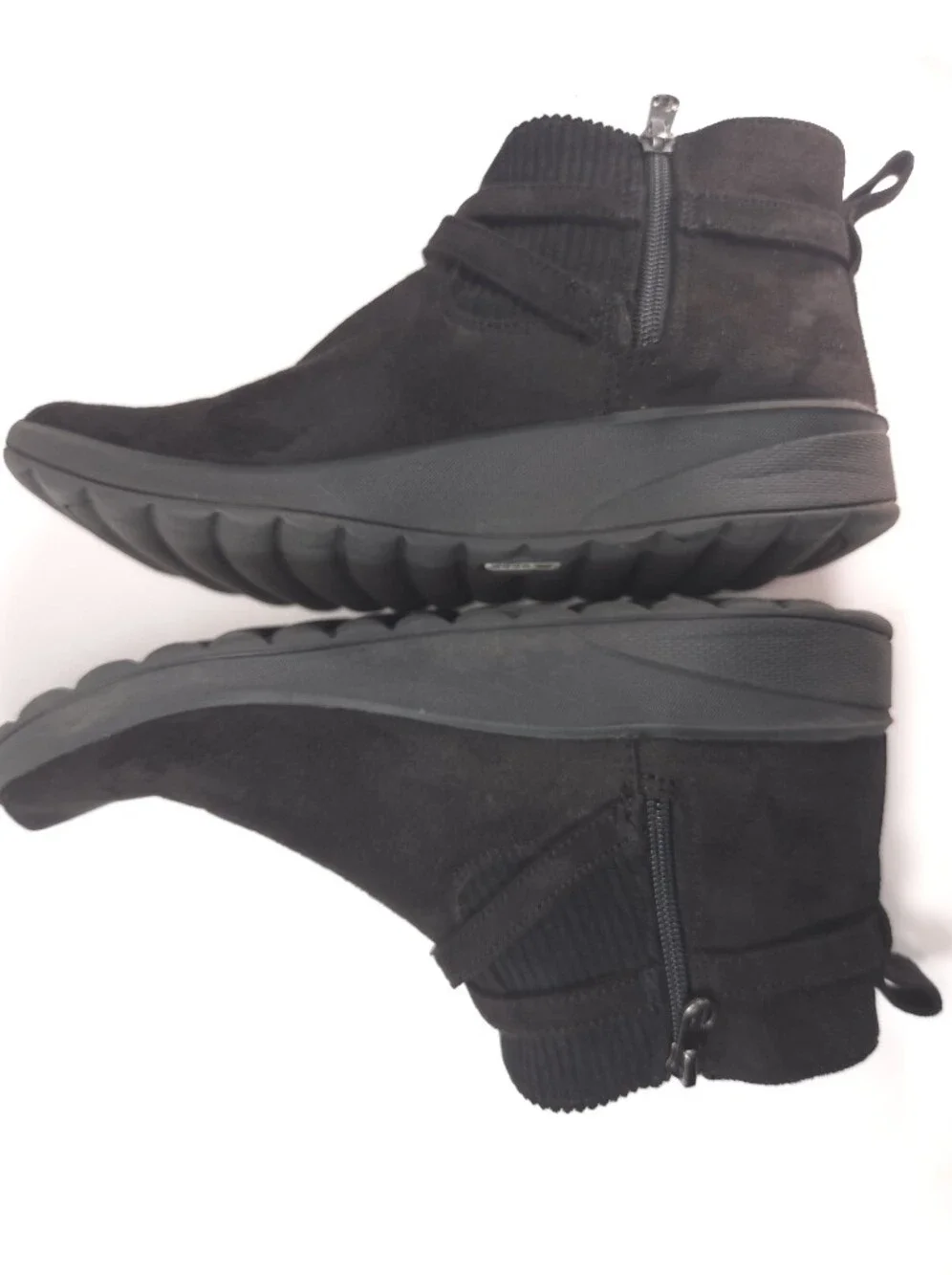Bzees Guilder Black Stretch Fabric Ankle Bootie w/ Buckle Strap Sz 7